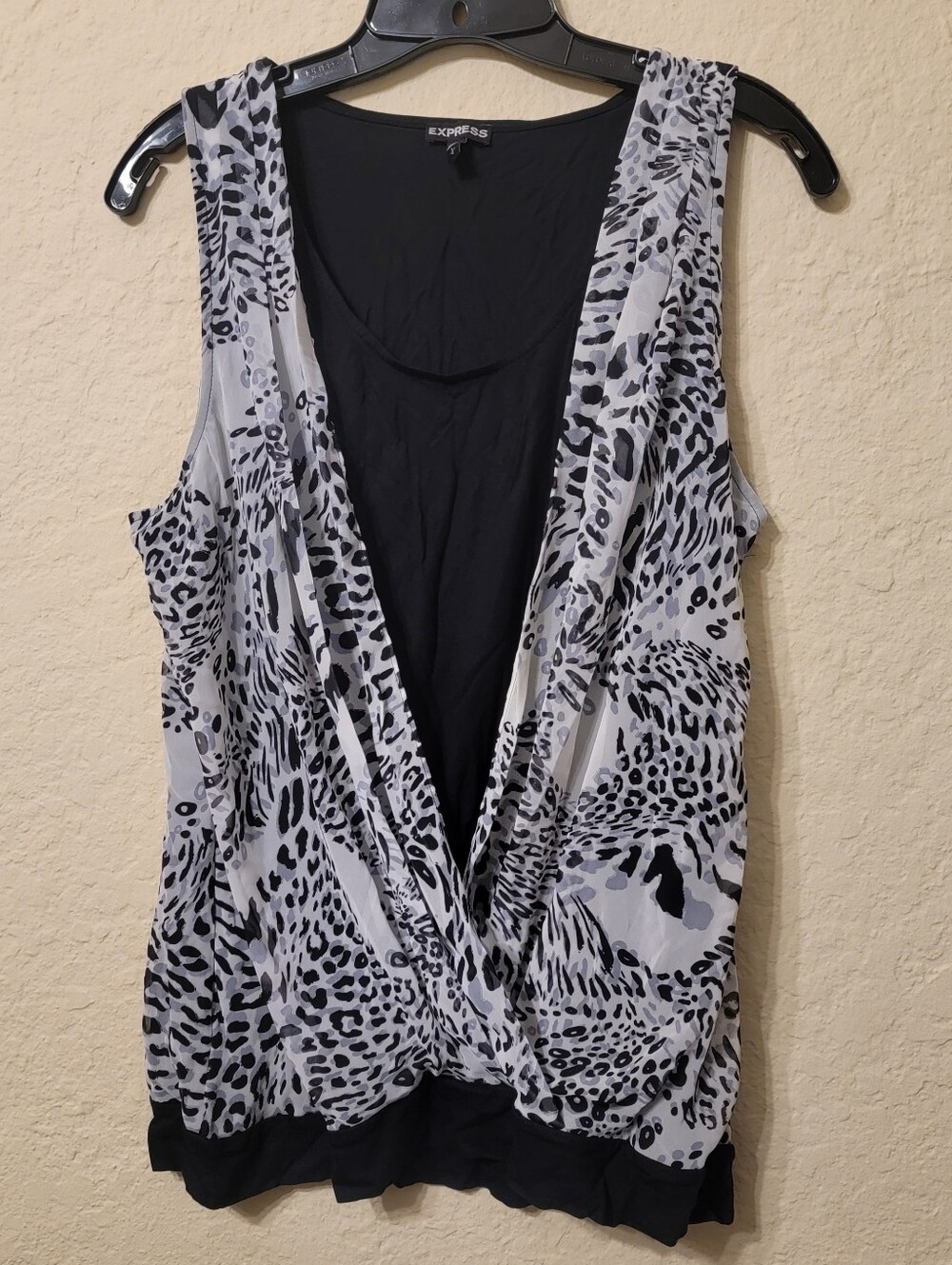 Express Leopard Print Double Layer Wrap Top Black White Sleeveless Size L
